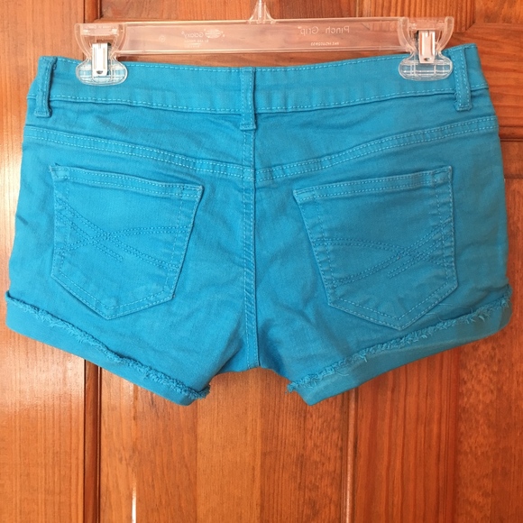 Aeropostale Shorts Size 3/4 - Picture 2 of 4